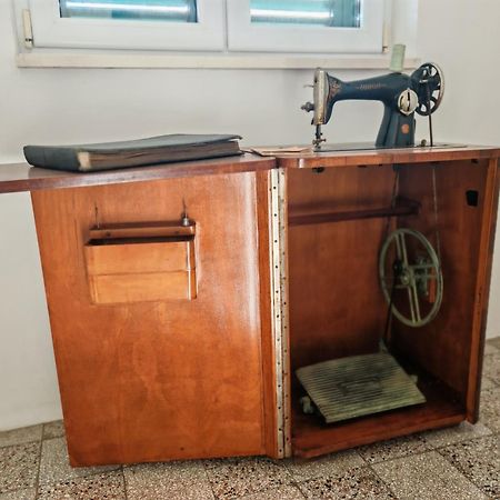 Rooms Carija トロギール エクステリア 写真