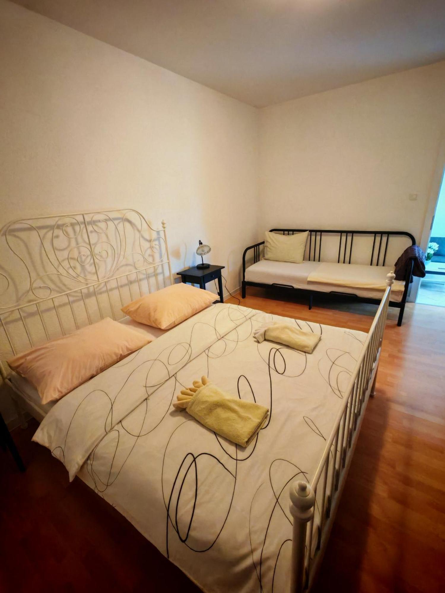 Rooms Carija トロギール エクステリア 写真